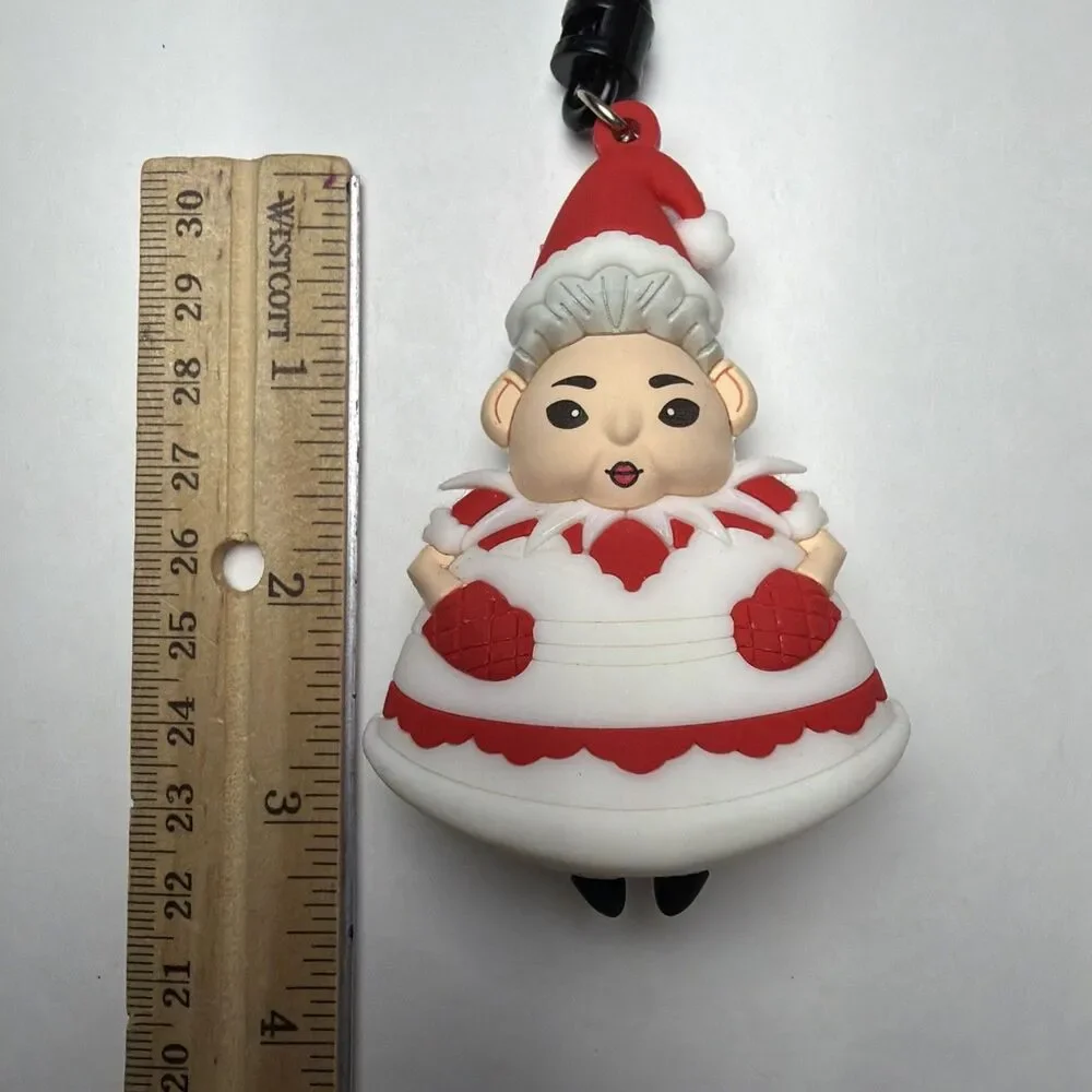 Disney The Nightmare Before Christmas Mrs. Claus keychain Clip